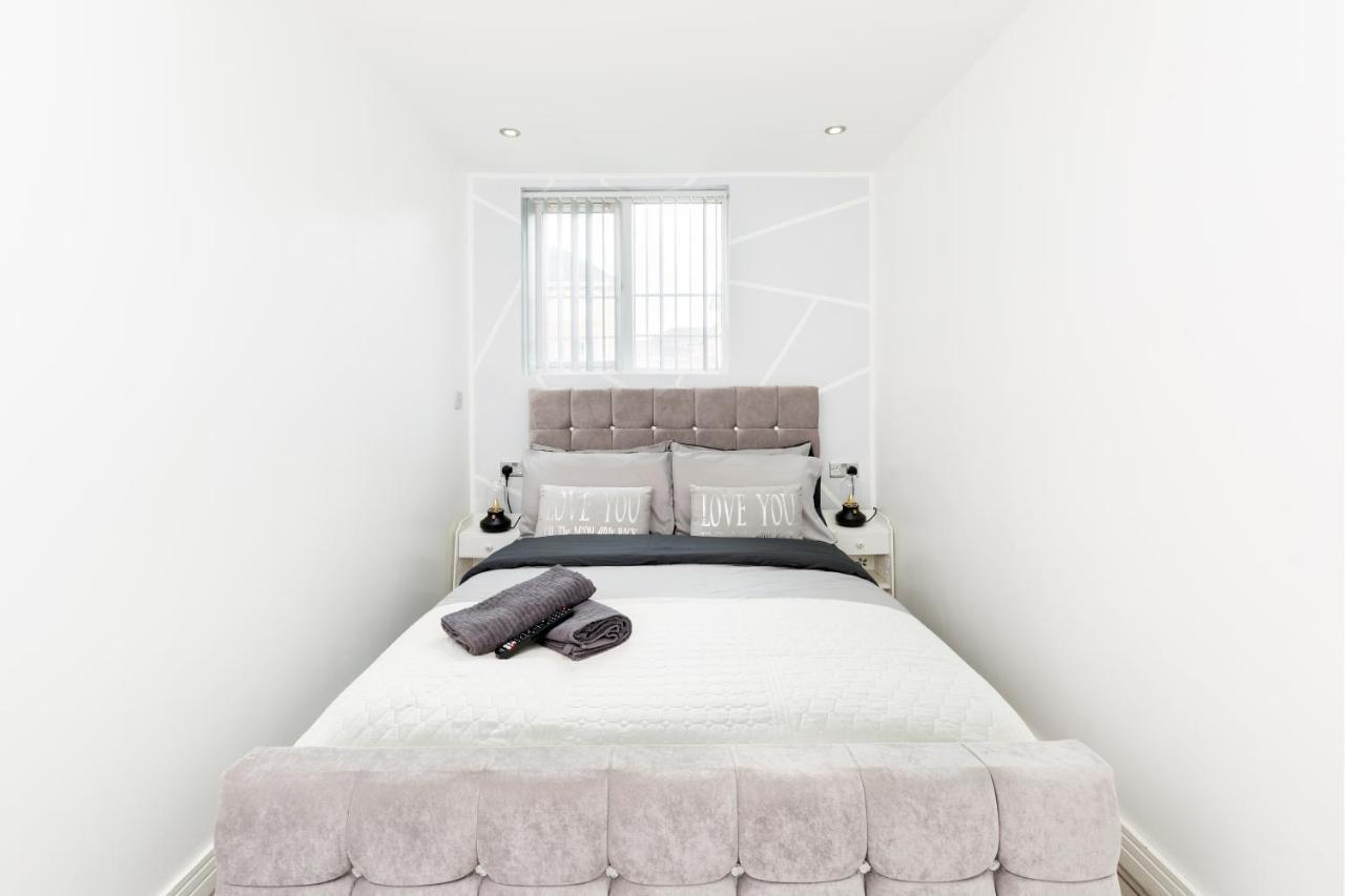 Cozy Stay In Birmingham By The Canal !! Buitenkant foto